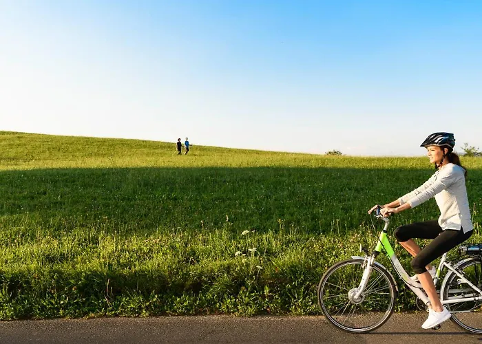 施万贝格海尔莫尔巴特酒店 酒店 Schwanberg